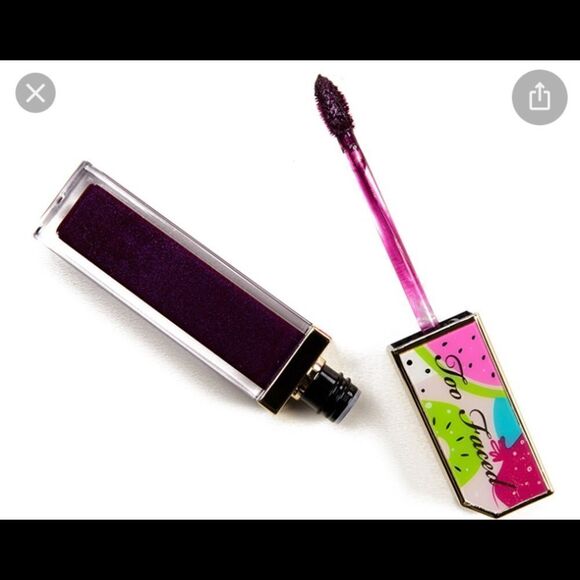 1 LEFT! Too Faced Tutti Fruiti Who Gives A Fig Lip Glaze - Picture 2 of 4